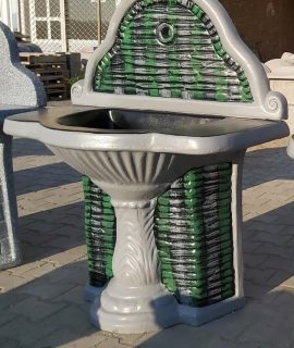Betonnen wandfonteinen